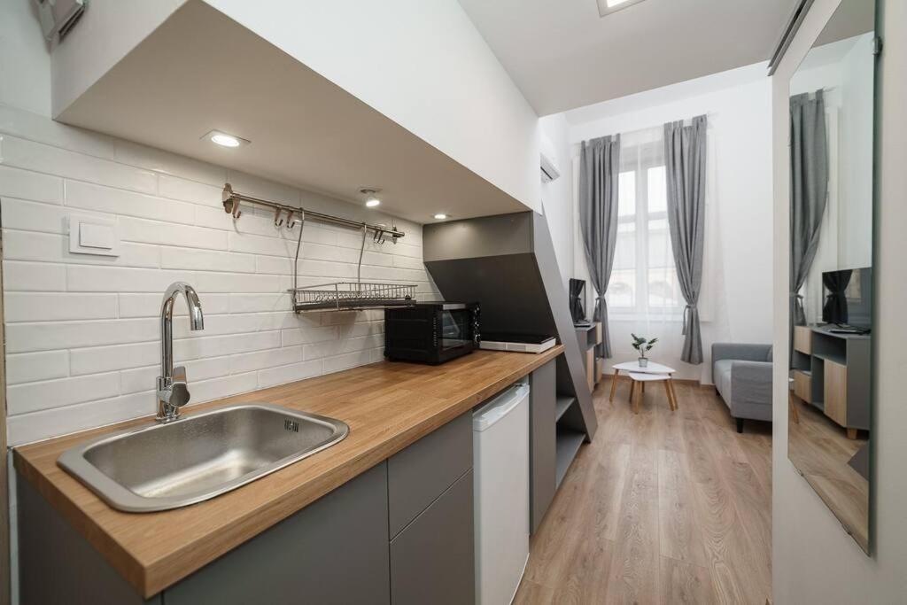 Cityscape Budget Apartments Kerepesi Budapest Exterior photo